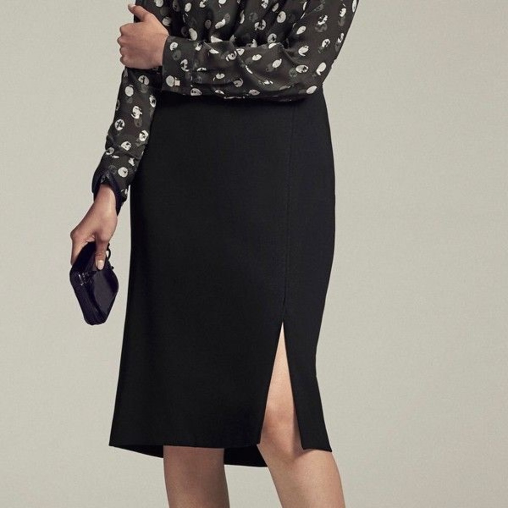 MM LaFleur Mulberry Black Skirt